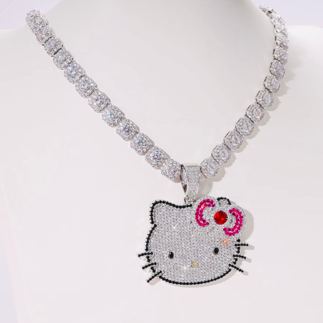 Kawaii Blinged Out Kitty Cat Silver Or Gold CZ Pendant, Hiphop Jewelry, USA Shipping