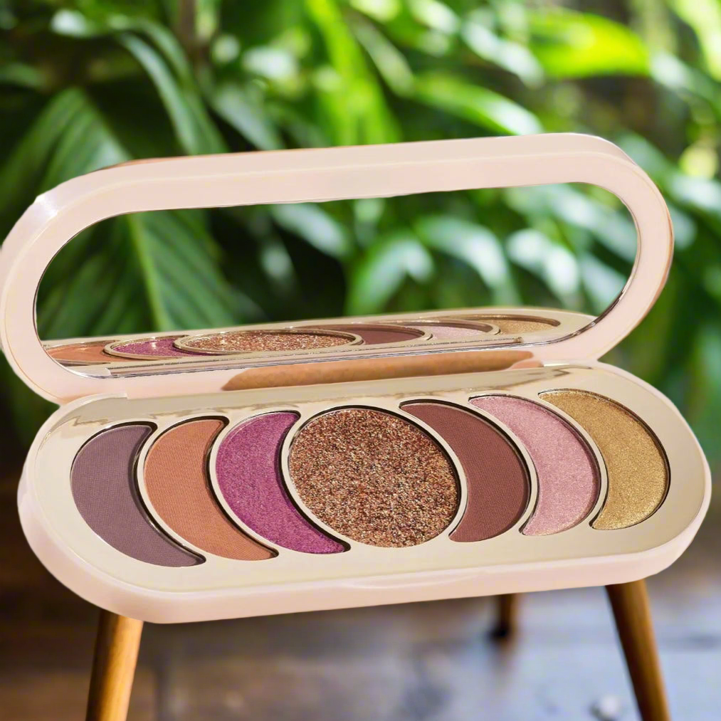 Come To Play Discovery Eyeshadow Palette By Rare Beauty