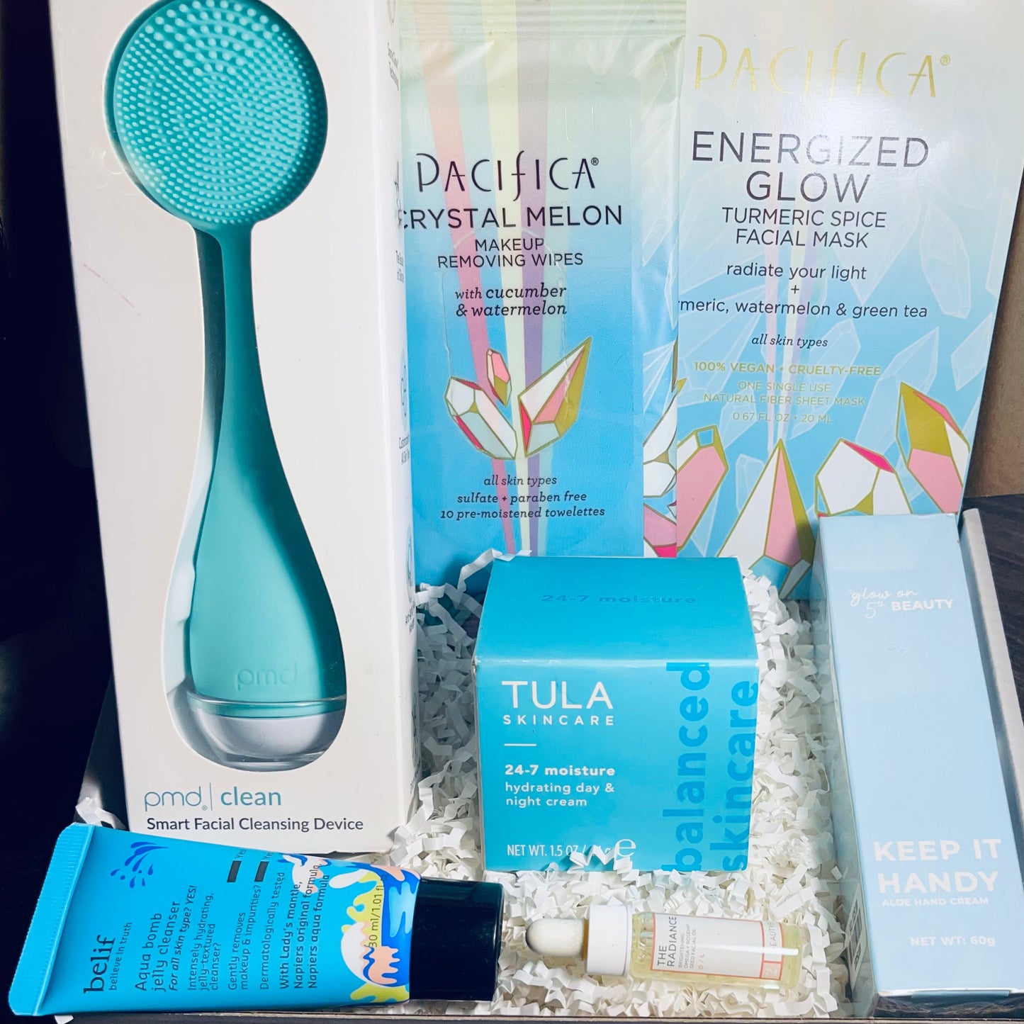 All Inclusive Spa Retreat Gift Set w/Candle, Electric Facial Tool, Moisturizer, Sheet masksp